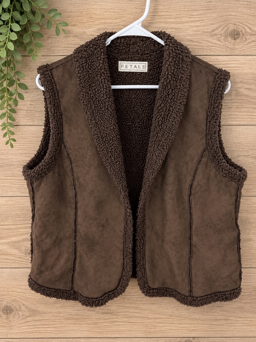 P.E.T.A.L.S. Brown Faux Suede Sherpa Vest Womenโs XL Western Boho